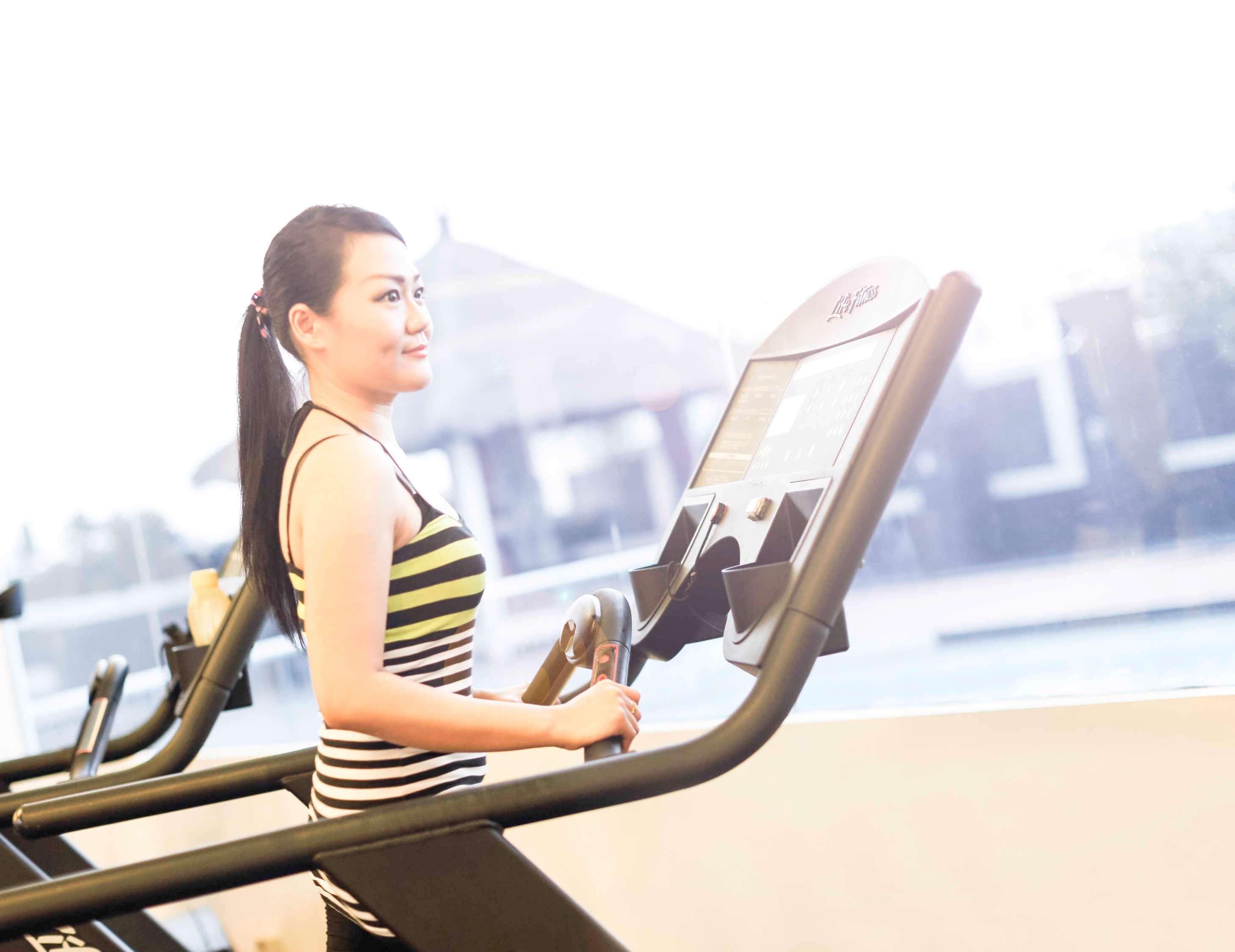 Novotel Jakarta Gajah Mada Екстериор снимка